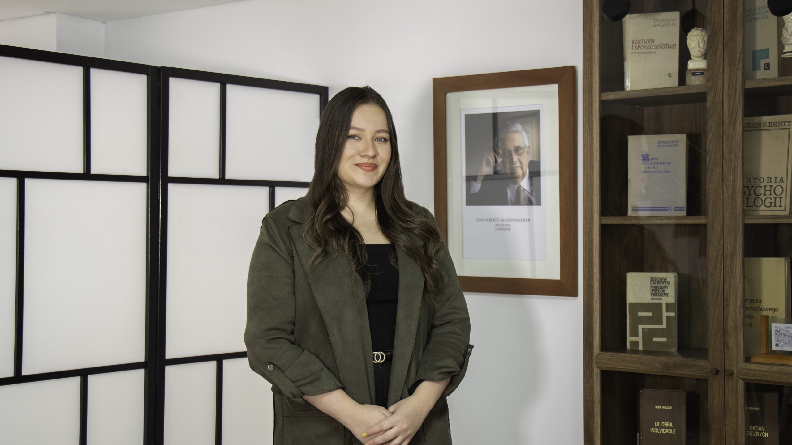 Directora: Mayra Gómez Lugo